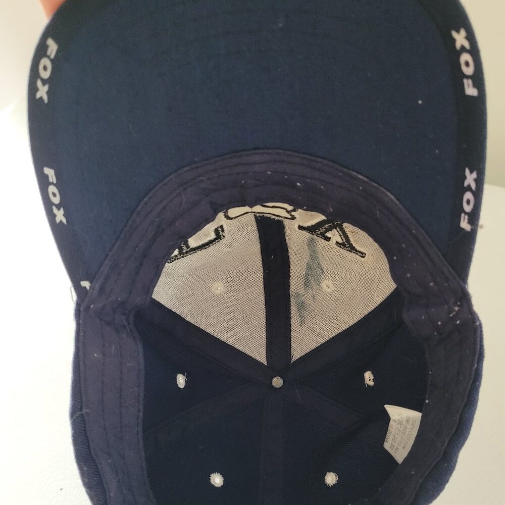 Fox adjustable hat - Picture 2 of 2